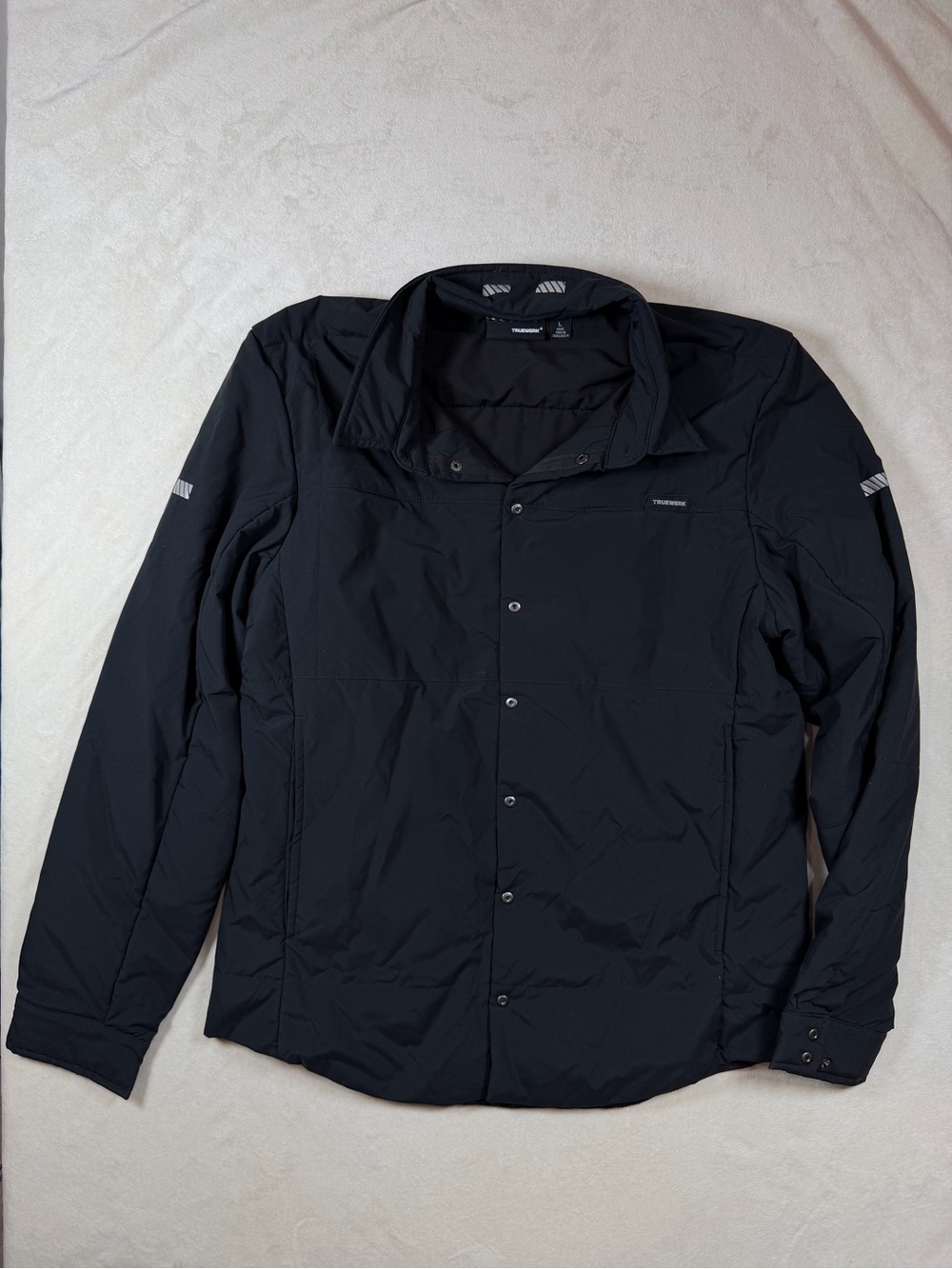 Truewerk Size Large Black Button Front Insulated Shirt Jacket Sweater
